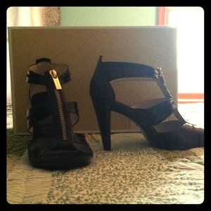 Michael Kors black crinkle-patent sandal