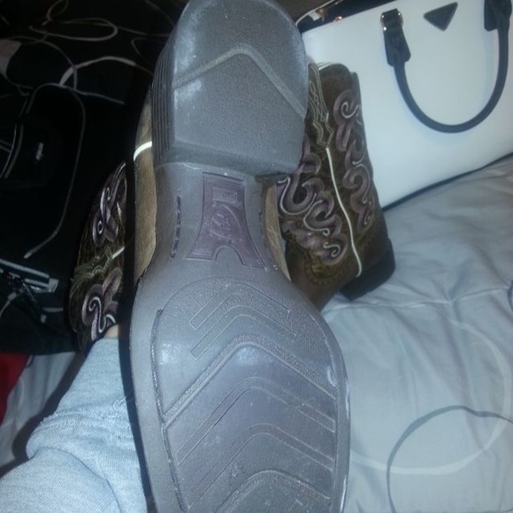 💢Sold💢Cowgirl boots!! Great condition - Picture 3 of 3
