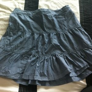 Loft ruffle skirt 10