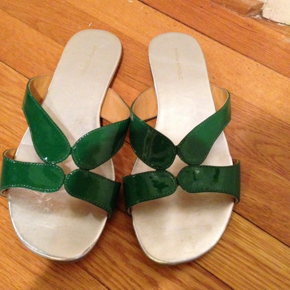 Banana Republic Shoes - Sandals- price reduced! Banana Republic Shoes - Sandals- price reduced!