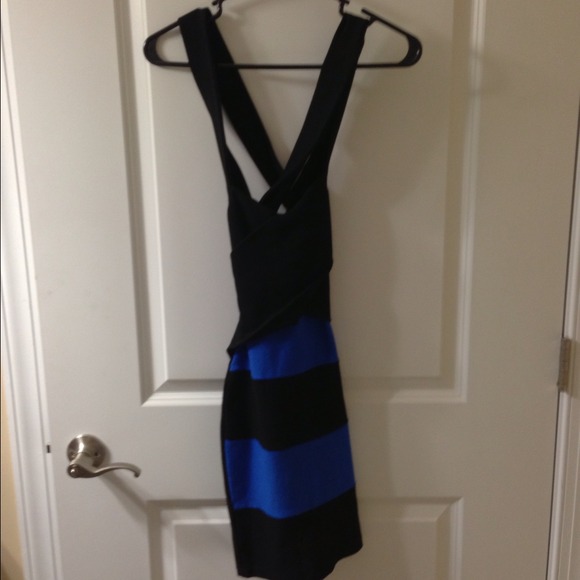 🚫🚫🚫sold very sexy blue and black strip dress