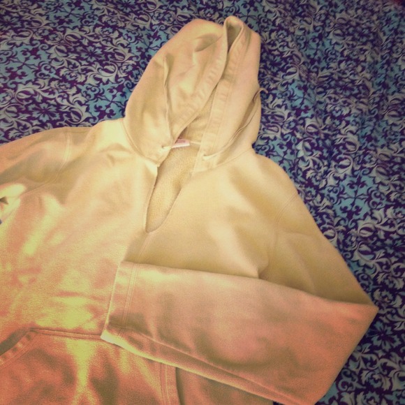 Old navy pullover fleece! REDUCED