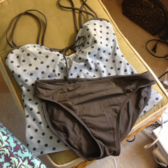 Anne Cole tankini!! 💜Reduced!!! - Picture 3 of 4