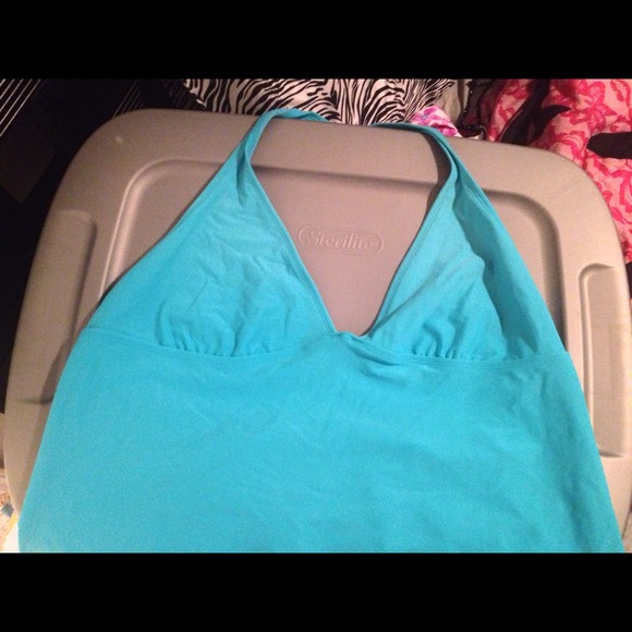 ⛔TRADED⛔Old Navy swimsuit - Picture 2 of 3