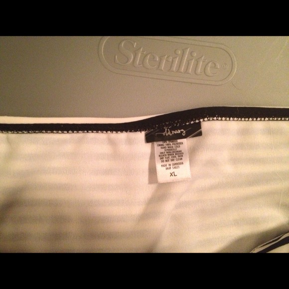 ⛔TRADED⛔Jail break Swim bottoms - Picture 2 of 2