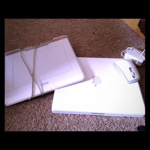 📍❗HOLD❗📍Apple iBook g4 laptop trades welcome