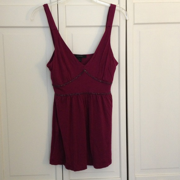 Beaded tank