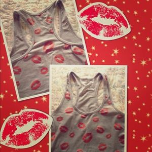 🎀TRADE🎀 inc. fur vest, green dress & $10 dress