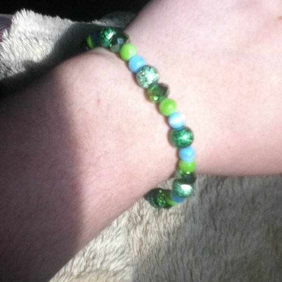 Handmade bracelet. - Picture 2 of 2