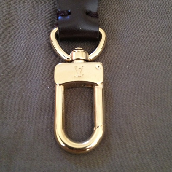 Louis Vuitton handheld strap in Damier canvas