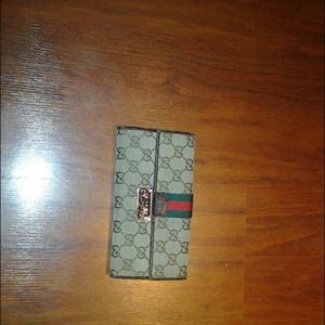 Gucci Continental wallet