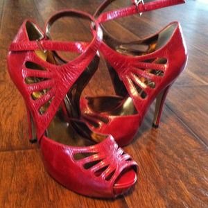 Jessica Simpson red heels