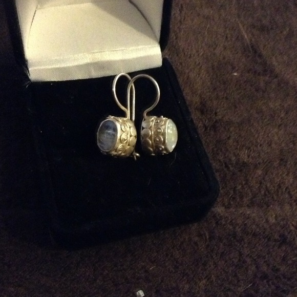 Unique genuine sterling silver moonstone earrings