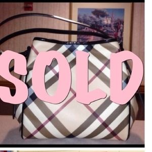 💯Authentic Supernova Check Black Canterbury Bag