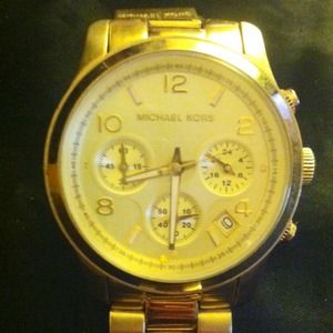 MICHAEL KORS Gold Oversized Watch