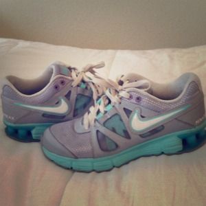 Women's nike's