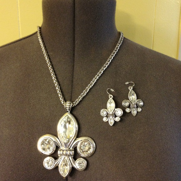 Necklace and matching earrings