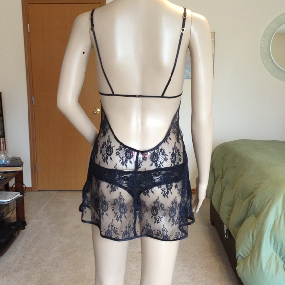 Victoria's Secret  [Very Sexy] Lingerie - Picture 2 of 2