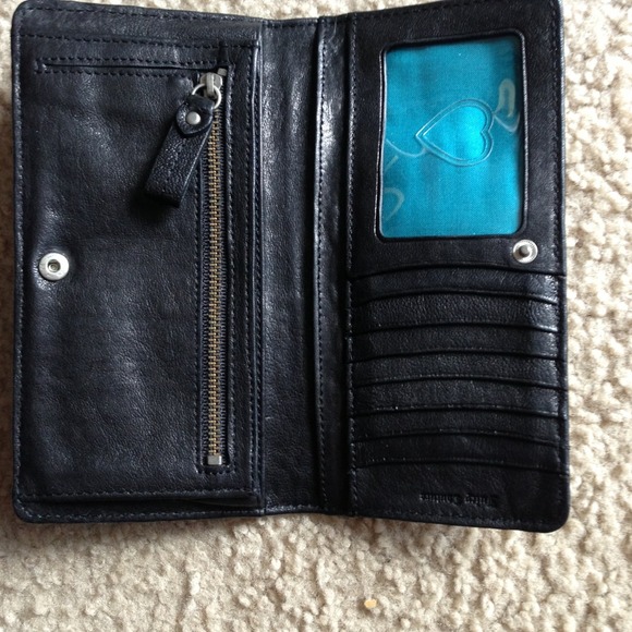 Juicy couture wallet SOLD!!!! - Picture 2 of 3