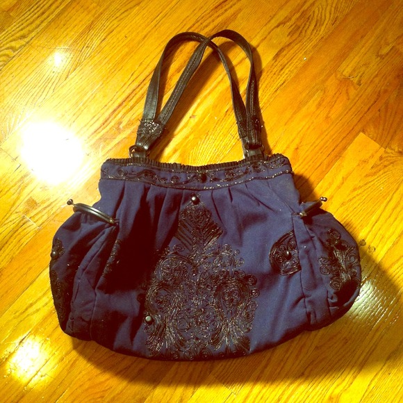Jasper & Jeera Navy Shoulder Bag w/ Black Pattern