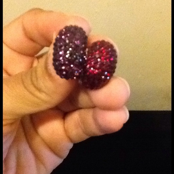 Rhinestone ring
