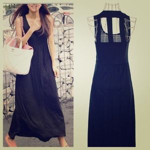 💢SOLD💢Hollow back long black dress