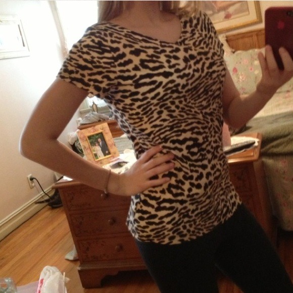 Leopard print shirt - Picture 2 of 2