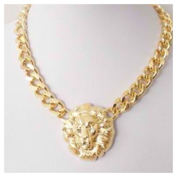 Jewelry - Chunky lion head necklace