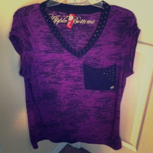 Apple Bottom Shirt**SOLD**