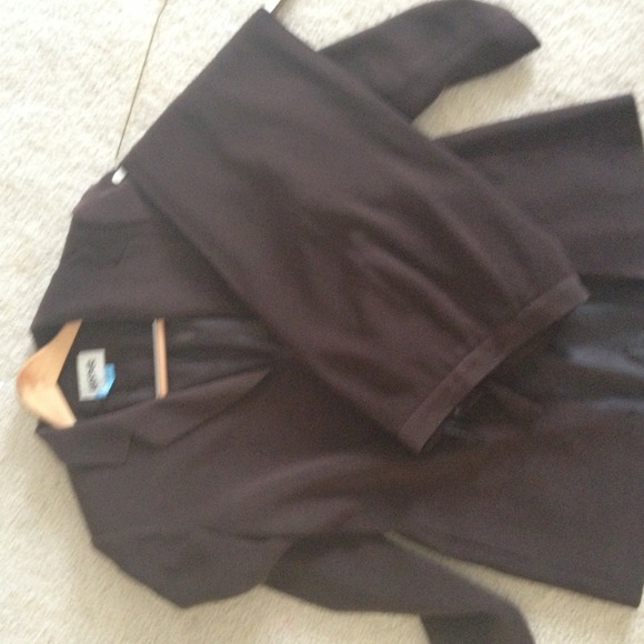 Chocolate brown Kasper pant suit in excellent cond