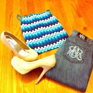 Sexy blue backless top!