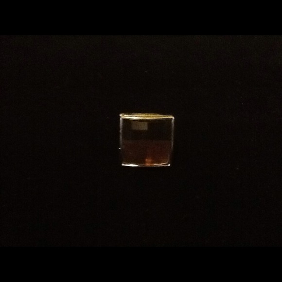 Square block perfume ring