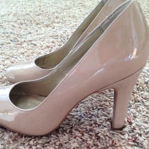 Make offer!!! Nude pumps