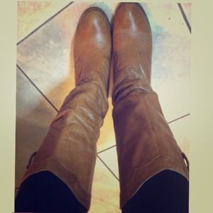 ⚡️RESERVED 🔒Steve Madden leather boots🌟