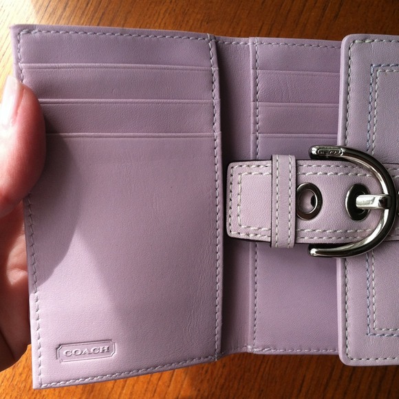 Lilac coach wallet! - Picture 2 of 2