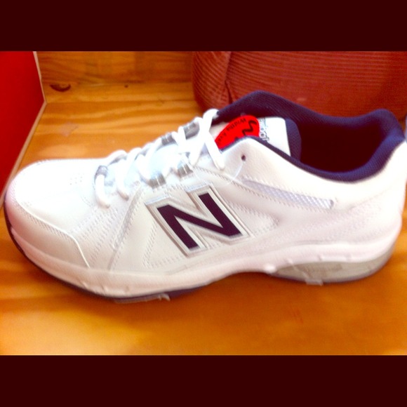 👣BRAND NEW....NEW BALANCE MEN'S RUNNING SHOES👣
