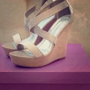 🎉SEXY NUDE & Rhinestone Wedges 😍😍😍
