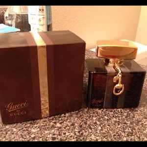 Gucci perfume for women. 75 ml