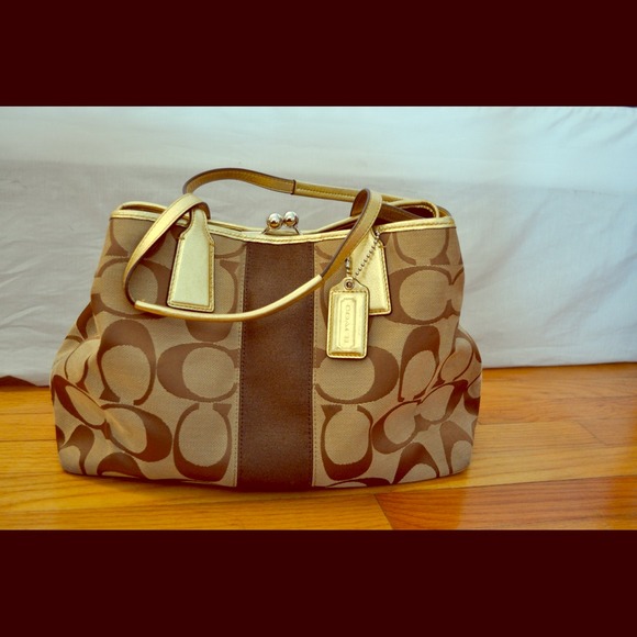 Authentic COACH purse