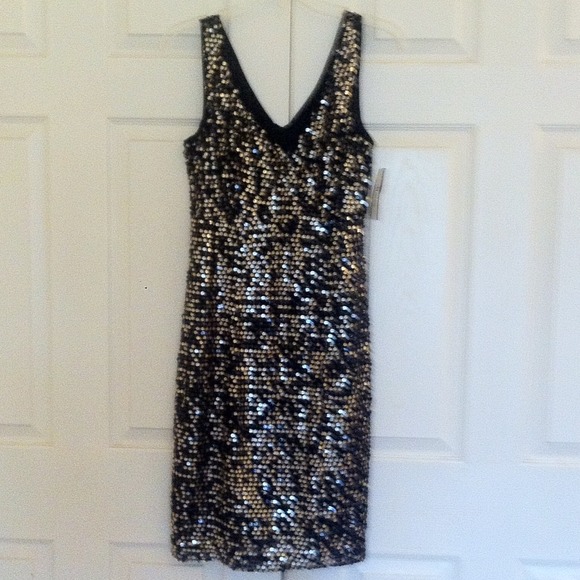 Black dress - brand new - Picture 1 of 1