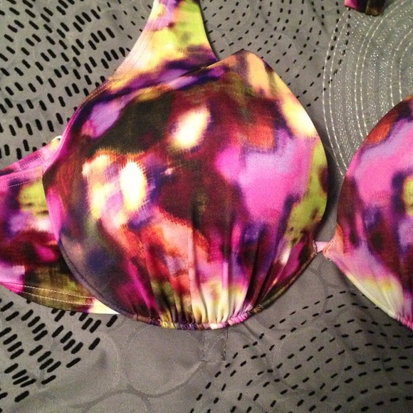 🌸🌸🌸SOLD IN BUNDLE🌸🌸🌸 - Picture 2 of 3