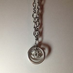 INS Chanel Necklace!