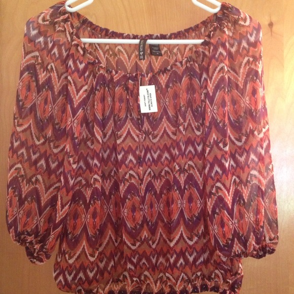 Brand NEW Tilly brand shirt