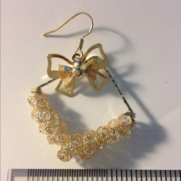 Crystal earring gold wired - Picture 3 of 3