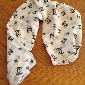 💰SOLD💰Soft cc chiffon scarf