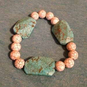 Turquoise stone bracelet