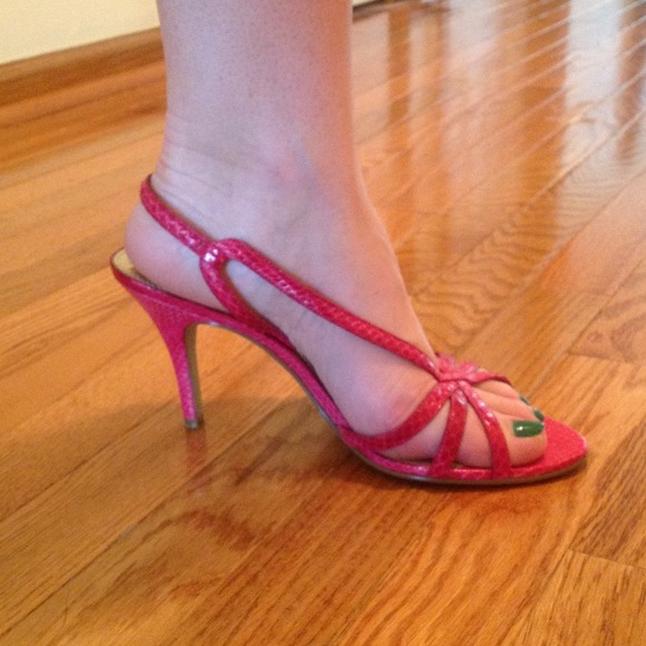 🎀Pink Strappy Heels🎀 - Picture 2 of 4