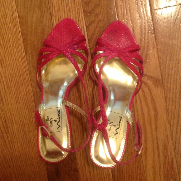 🎀Pink Strappy Heels🎀 - Picture 3 of 4