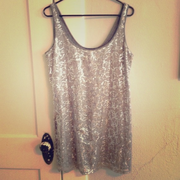 Silver sequinz mini dress✨