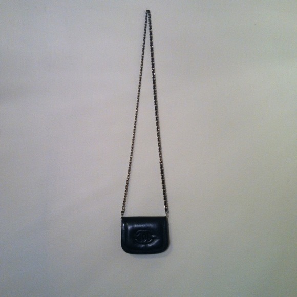 SOLD Mini Handbag - Picture 2 of 4